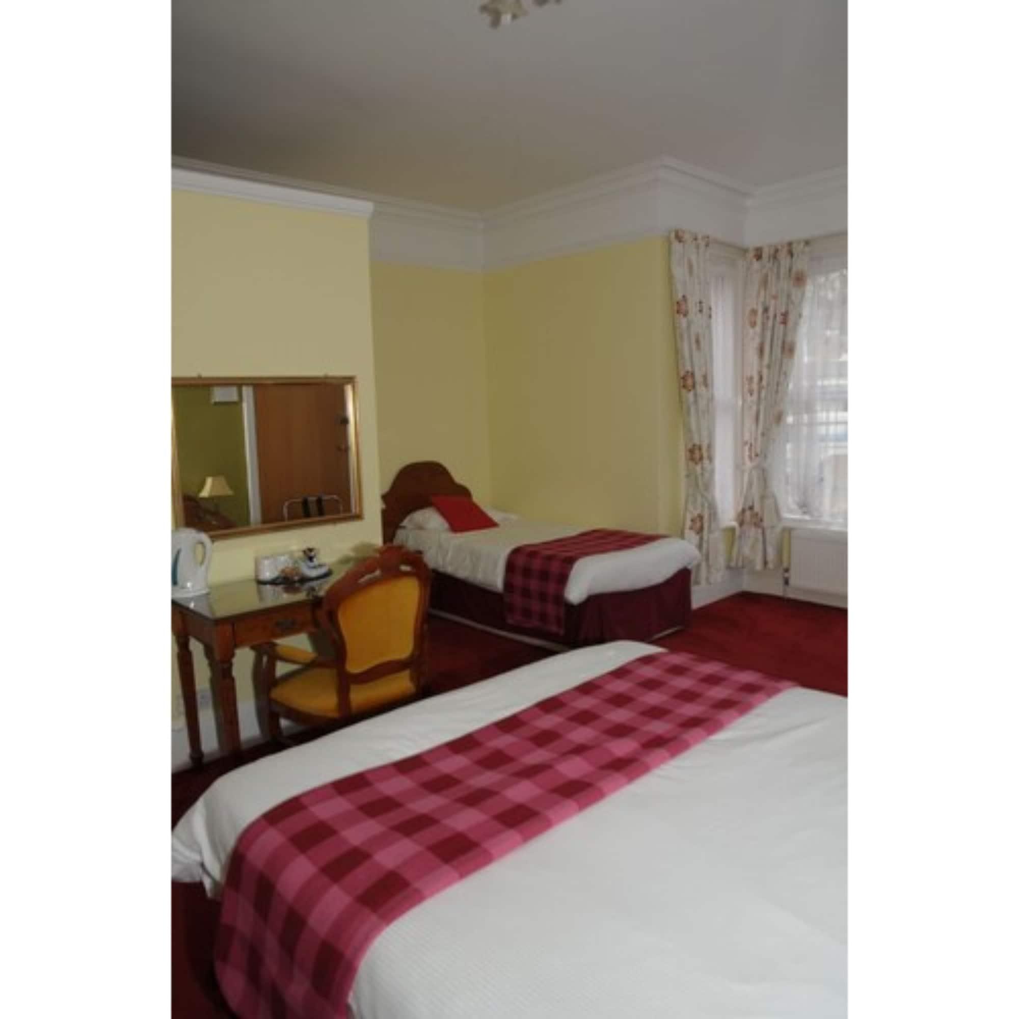 Wimblehurst Hotel Horsham Luaran gambar