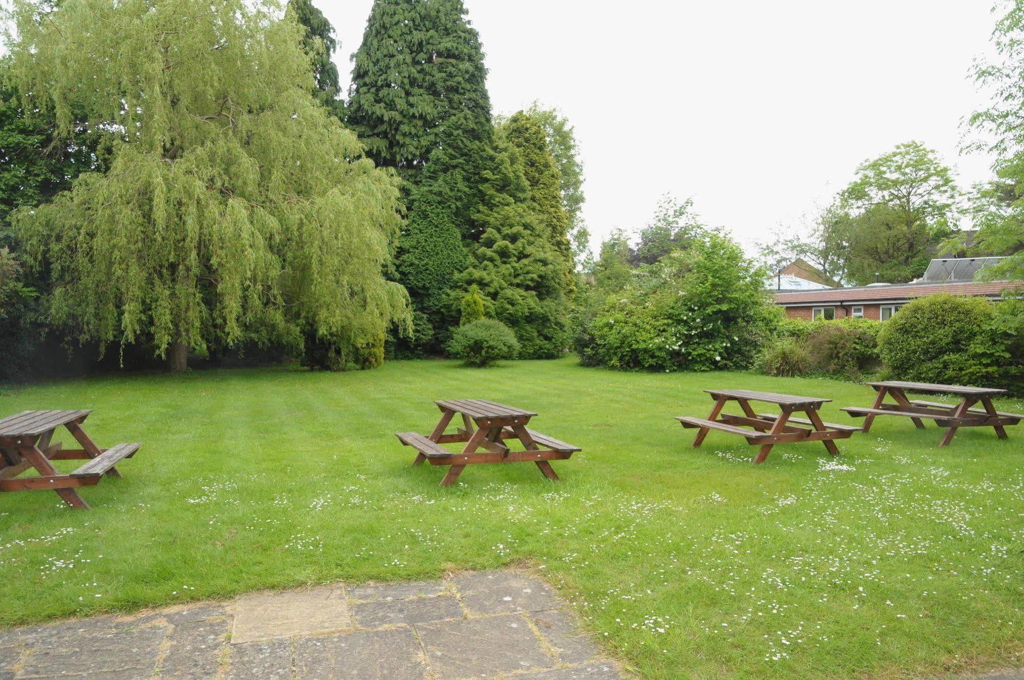 Wimblehurst Hotel Horsham Luaran gambar