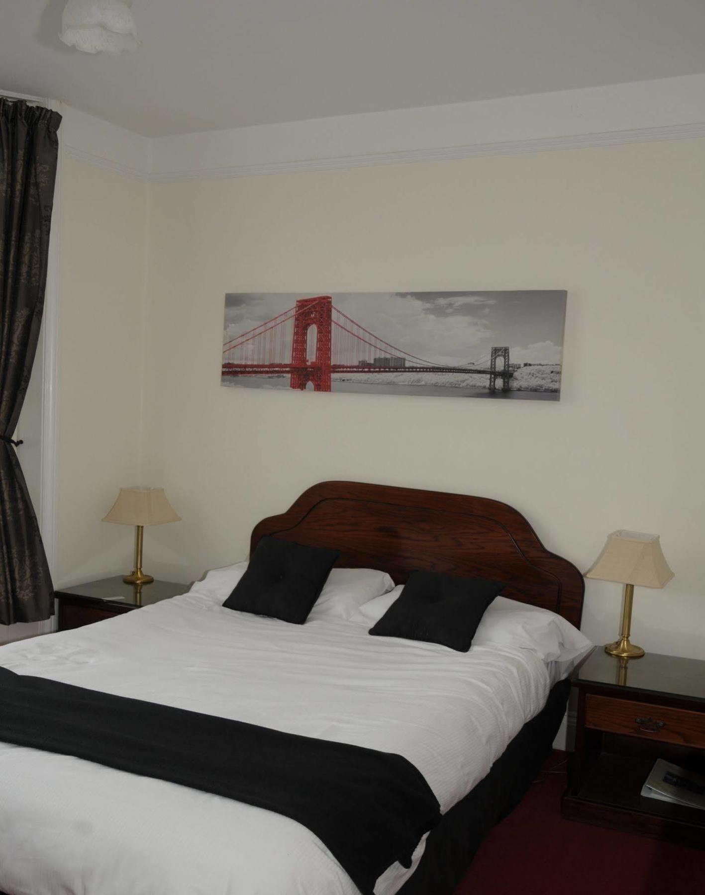 Wimblehurst Hotel Horsham Luaran gambar