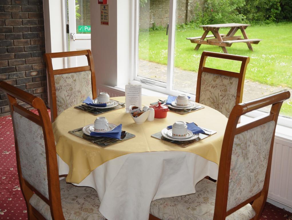 Wimblehurst Hotel Horsham Luaran gambar